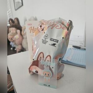 Have A Seat Labubu Keychain Pop Mart - Green QUQU